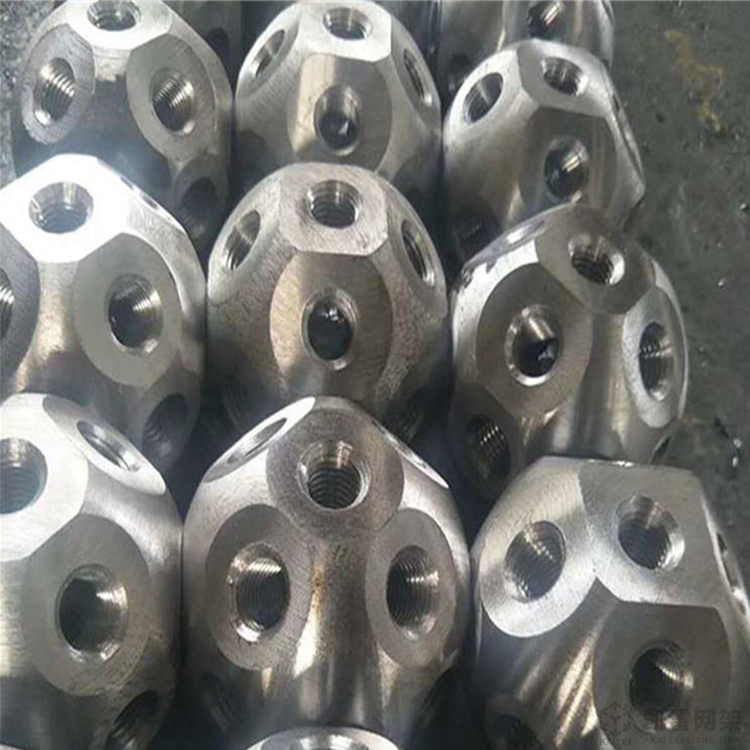 漳州螺栓球网架加工安装方法